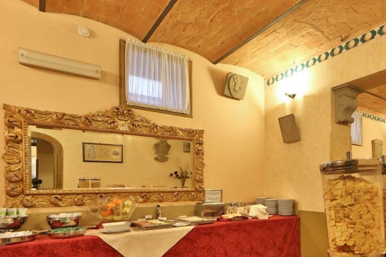 Select Executive Residence Флоренция Екстериор снимка